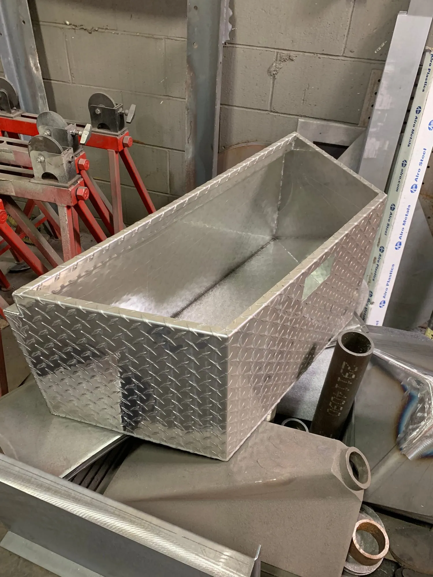 Diamond-plate box